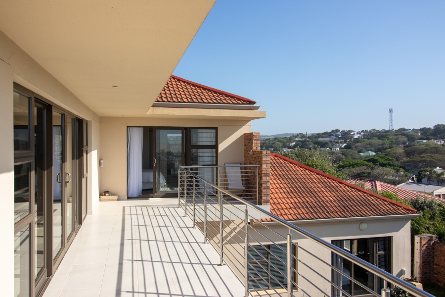 6 Bedroom Property for Sale in West Bank Eastern Cape